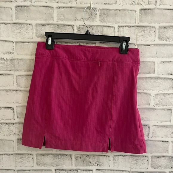 Women’s Under Armour Performance pink athletic skort Size 4 - Picture 2 of 4